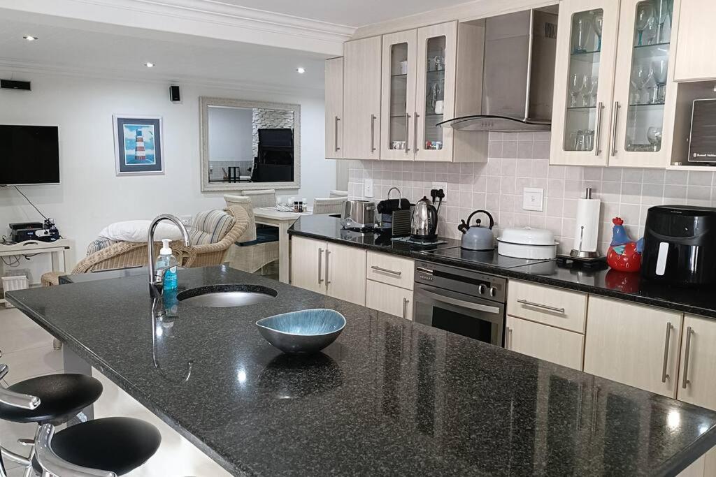 Keurboomsriver, Sanmarino Estate Plettenberg Bay Luaran gambar